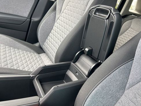 New 2026 Volkswagen Tiguan S FWD image 38
