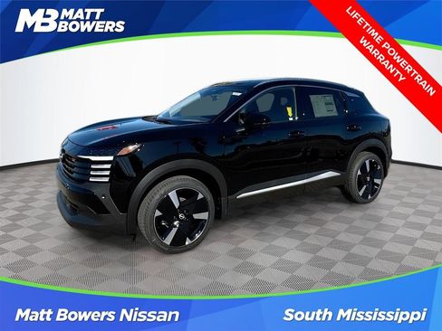 Used 2025 Nissan Kicks SR image 1