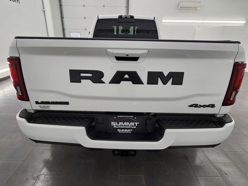 Used 2025 RAM 3500 Laramie image 28