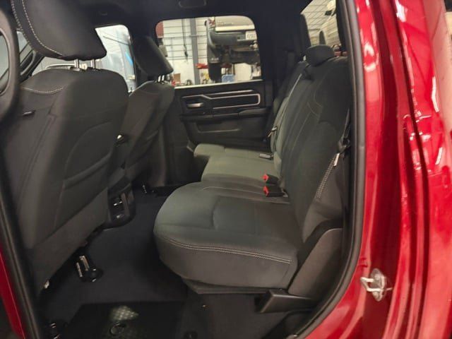 Certified 2026 RAM 2500 Big Horn AWD/4WD image 33