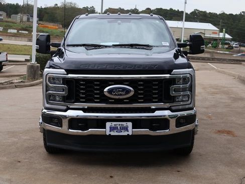 Used 2024 Ford F350 Lariat w/ FX4 Off-Road Package image 9