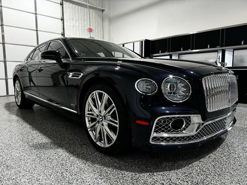 Used 2021 Bentley Flying Spur W12 AWD/4WD image 1