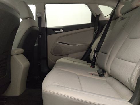 Used 2020 Hyundai Tucson SE FWD image 18