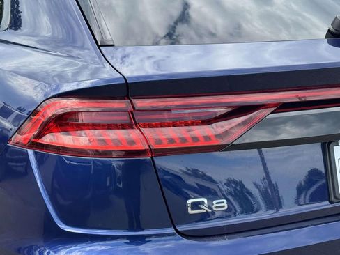 Used 2019 Audi Q8 Prestige AWD/4WD image 13