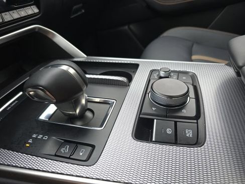 Used 2025 MAZDA CX-70 3.3 Turbo S w/ Premium Package image 37