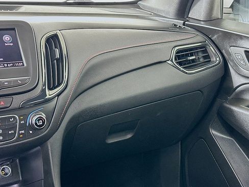 Used 2022 Chevrolet Equinox RS FWD image 24