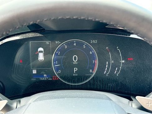 Used 2024 Lexus NX 250 FWD w/ Towing Package (2000 Lbs) image 39