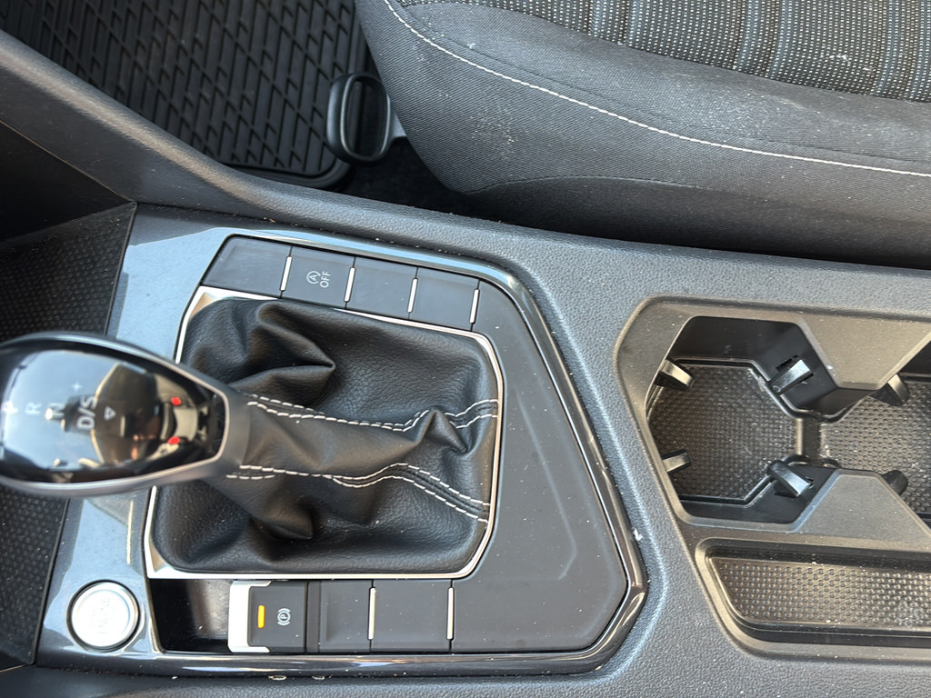 Certified 2024 Volkswagen Tiguan S FWD image 24