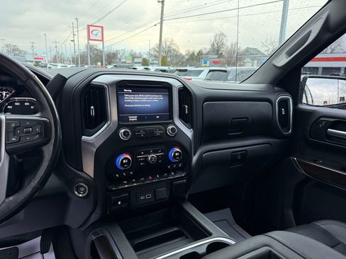 Used 2021 GMC Sierra 1500 SLT image 48