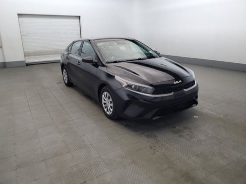 Used 2023 Kia Forte LX FWD image 13