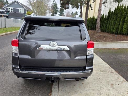Used 2011 Toyota 4Runner SR5 image 6