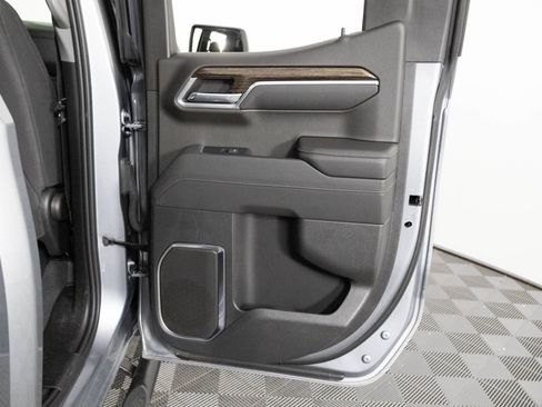 Used 2023 GMC Sierra 1500 Elevation image 41