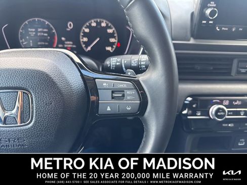 Used 2025 Honda Pilot EX-L image 19