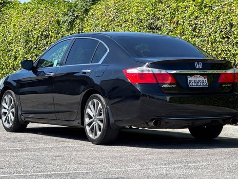 Used 2015 Honda Accord Sport image 7