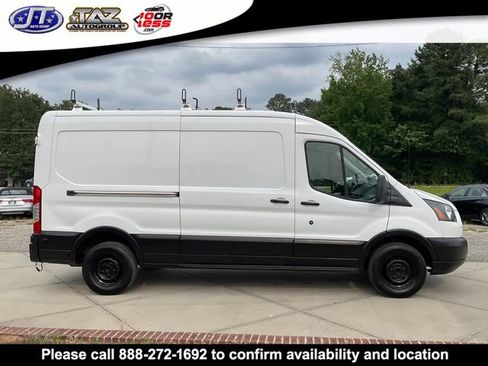 Used 2018 Ford Transit 250 148 Medium Roof RWD image 8