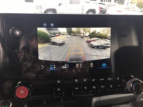 Used 2024 Chevrolet Brightdrop 600 w/ Commercial Equipment Package image 22