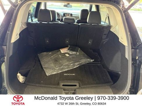 Used 2023 Nissan Rogue SL w/ SL Premium Package AWD/4WD image 17
