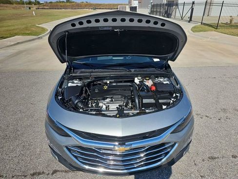 Used 2024 Chevrolet Malibu LT image 29