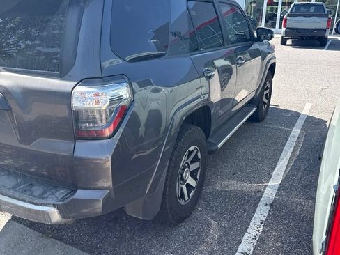 Used 2020 Toyota 4Runner TRD Off-Road Premium w/ Moonroof Package AWD/4WD image 3