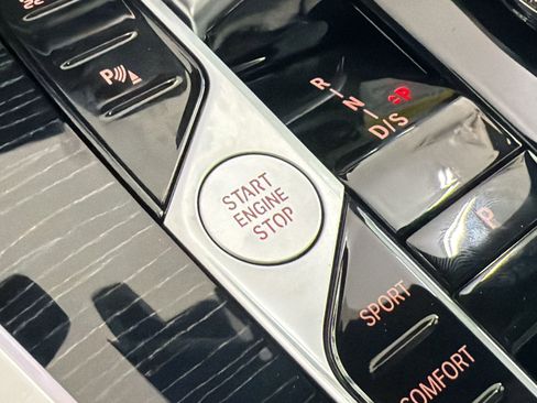 New 2026 BMW X5 xDrive40i w/ M Sport Package image 23