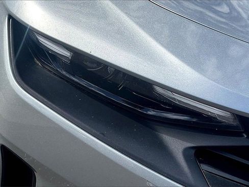 Used 2023 Chevrolet Camaro LT image 29