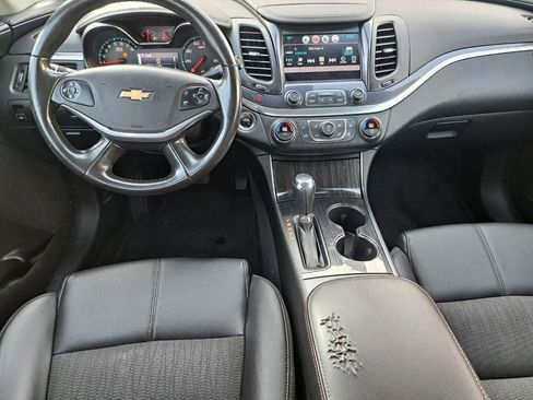 Used 2018 Chevrolet Impala LT image 19