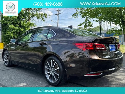 Used 2015 Acura TLX V6 SH-AWD w/ Technology Pkg image 2