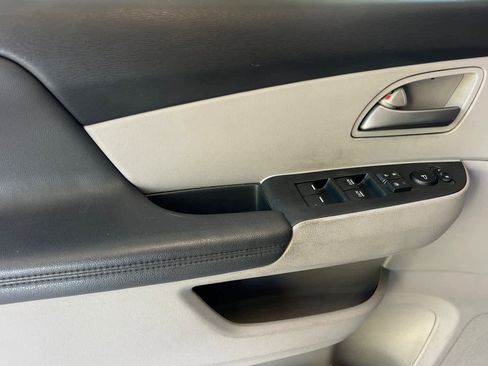 Used 2012 Honda Odyssey EX-L image 12