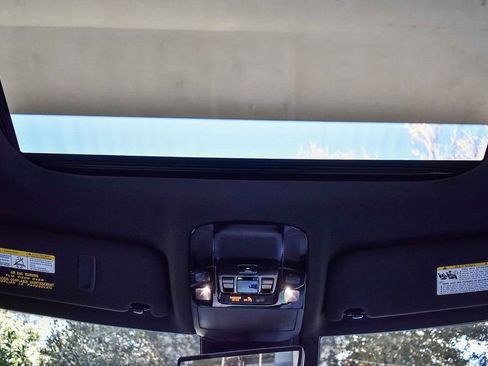 Used 2025 Lexus RX 350 w/ Convenience Package image 15