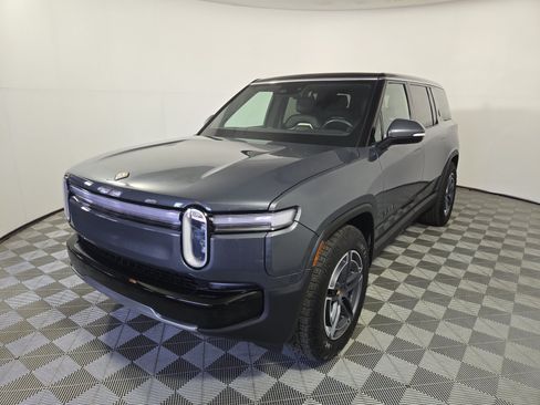 Used 2025 Rivian R1S Adventure AWD/4WD image 1