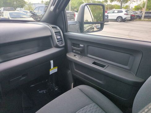 New 2026 RAM 3500 Tradesman AWD/4WD image 17