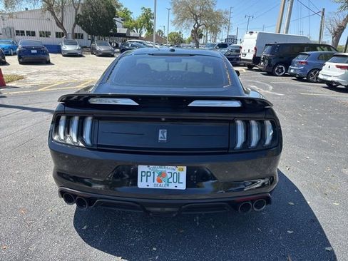 Used 2019 Ford Mustang Shelby GT350 w/ Technology Package image 4