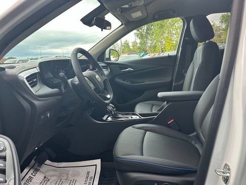 New 2026 Buick Encore GX Sport Touring w/ Comfort Package AWD/4WD image 9