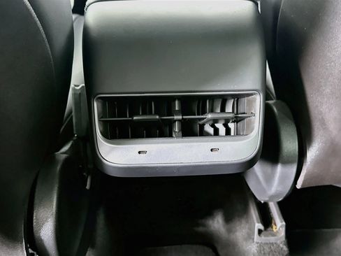 Used 2020 Tesla Model Y Performance AWD/4WD image 27