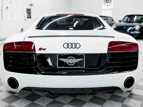 Used 2014 Audi R8 V10 AWD/4WD image 9