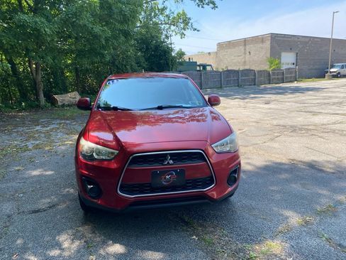Used 2013 Mitsubishi Outlander Sport ES AWD/4WD image 8