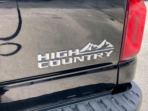 Used 2020 Chevrolet Silverado 2500 High Country w/ Z71 Off-Road Package AWD/4WD image 10