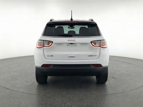 Used 2025 Jeep Compass Limited AWD/4WD image 6