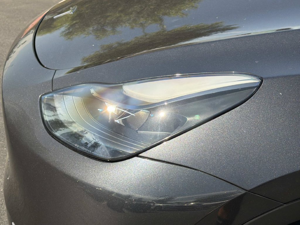 Used 2024 Tesla Model Y Performance AWD/4WD image 24