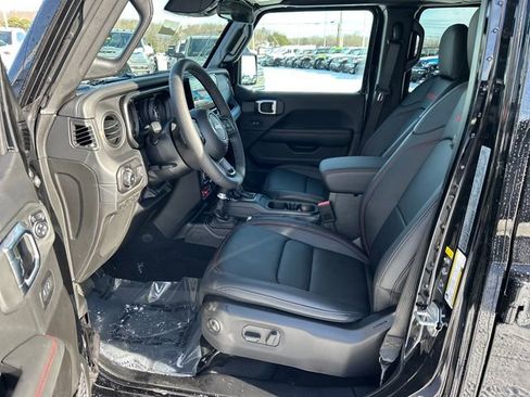 New 2026 Jeep Wrangler Unlimited Rubicon image 9