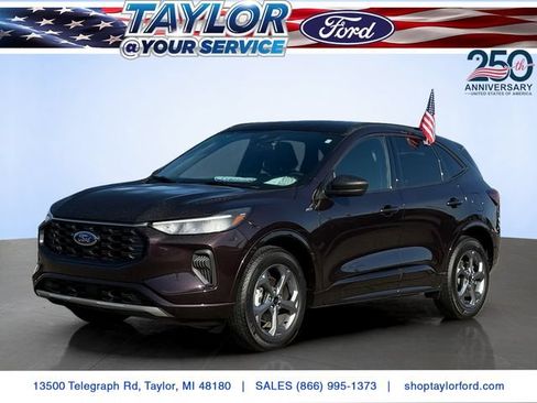 Used 2023 Ford Escape ST-Line w/ Tech Pack #1 AWD/4WD image 1