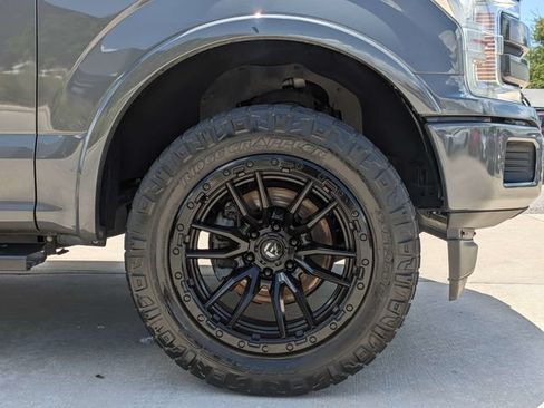 Used 2018 Ford F150 Lariat w/ Equipment Group 502A Luxury RWD image 11