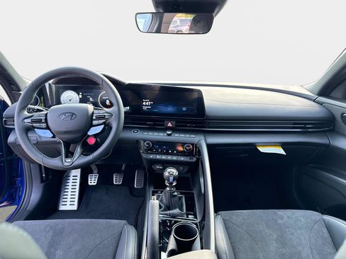 New 2025 Hyundai Elantra N image 15