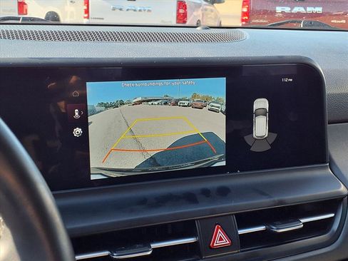 Used 2025 Kia Seltos EX image 5