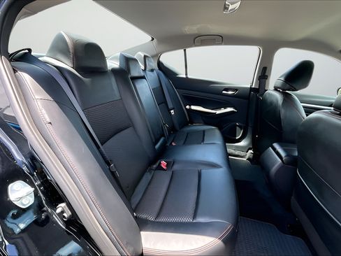 Certified 2025 Nissan Altima 2.5 SR FWD image 20