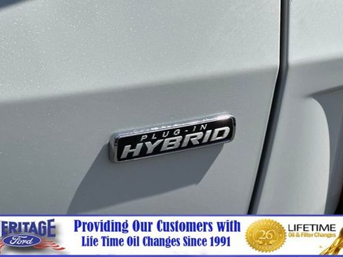 New 2025 Ford Escape SE w/ PHEV Premium Package FWD image 23