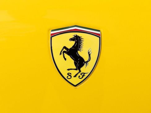 Certified 2020 Ferrari Portofino RWD image 31