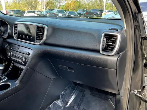 Used 2022 Kia Sportage LX w/ LX AWD Value Edition Package image 30