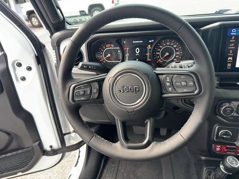 New 2026 Jeep Wrangler Unlimited Sport AWD/4WD image 17