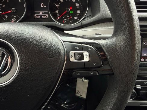 Used 2017 Volkswagen Passat 1.8T S image 23